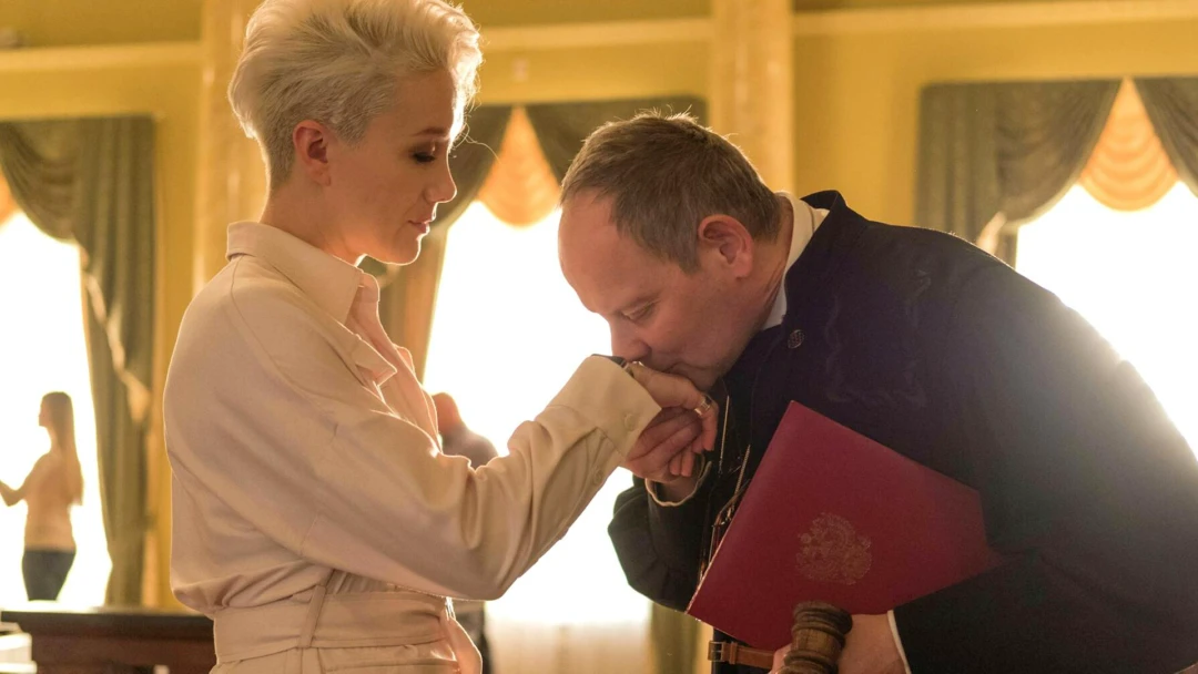 Сериал Клиника счастья