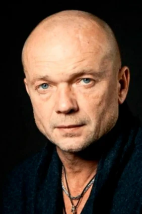 Андрей Смоляков. Против течения