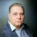 Виктор Смирнов