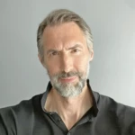 Йен Уайт