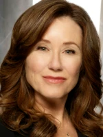 Mary McDonnell