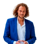 Артем Артемьев