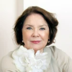 Лариса Голубкина