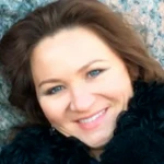Елена Янбухтина