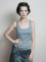 Елена Торяник