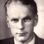 Олег Жаков