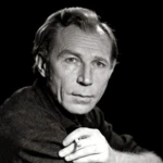 Иван Лапиков
