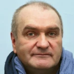 Александр Балуев