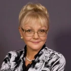Марина Дюжева
