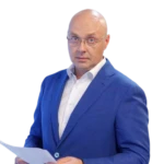 Юлиан Макаров