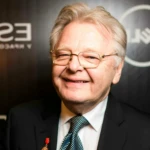Юрий Антонов